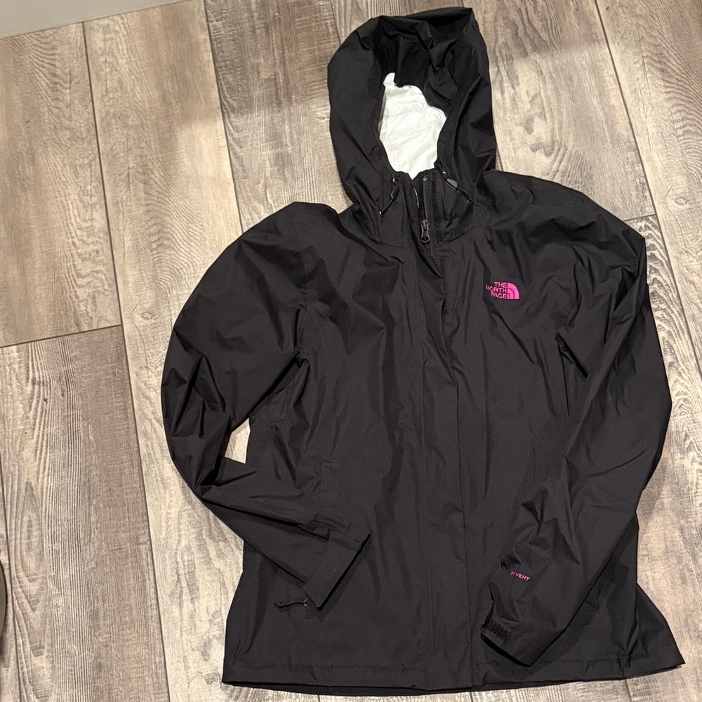 The North Face Women's Black Rain Jacket (M)